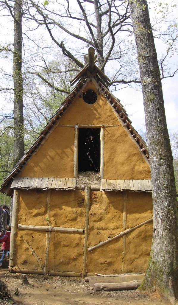 Enduire une maison en bois en torchis